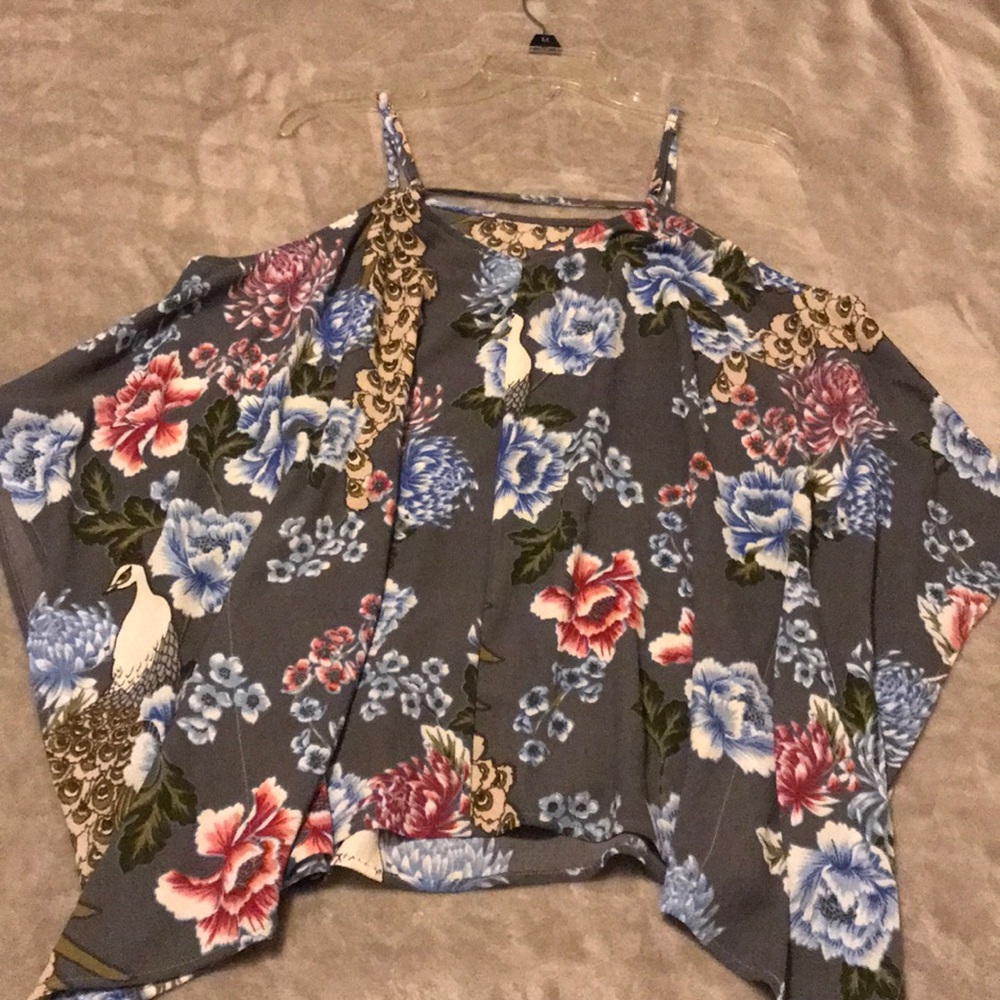 Cold shoulder butterfly style top